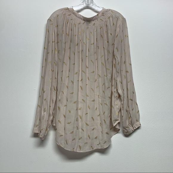 TORRID 1 | Women’s Size 1X | Long Sleeve Ivory Gold Feathers Crepe Blouse Top - Picture 2 of 14
